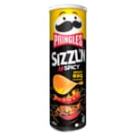 Pringles Sizzl'n Spicy BBQ Chips 180 g