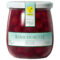  Zum Dorfkrug Schokoladen-Pudding oder Kirschgrütze